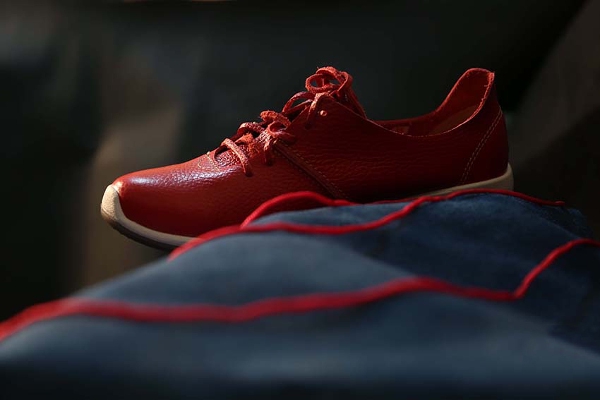 Fahime Hoseini | Category Advertising