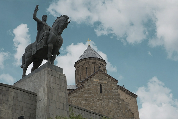 Fahime Hoseini | Category Street Photography