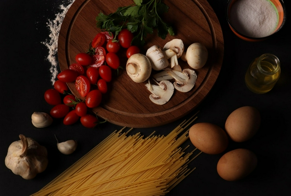 Fahime Hoseini | Category Advertising